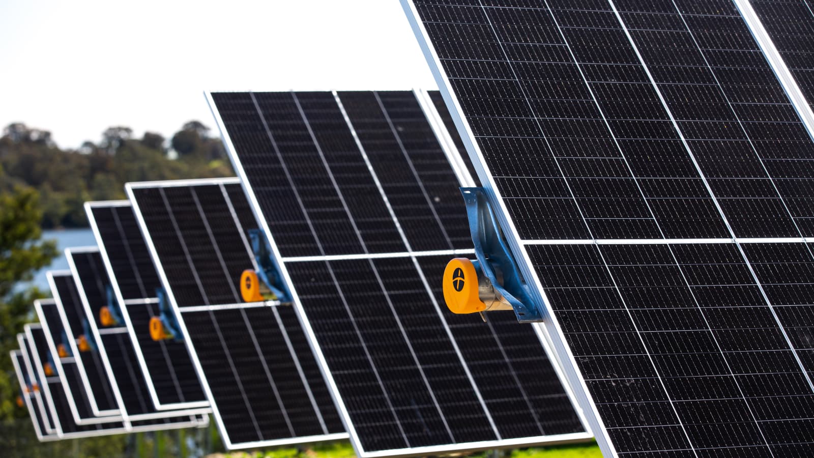 Nextracker Stock Jumps as Demand for Solar Tracking Solutions Drives Earnings Beat