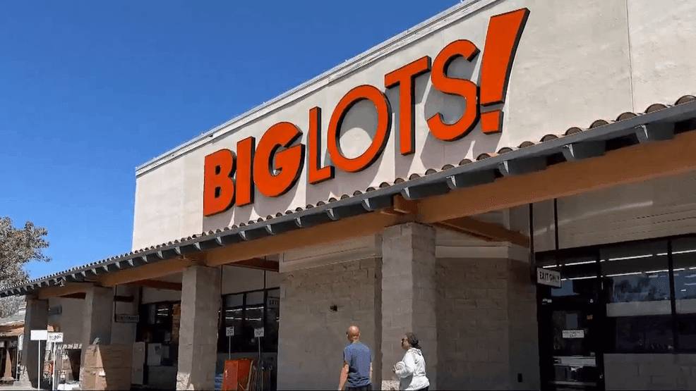 Another major retailer and chain is closing all its stores, with Big Lots starting to lay off workers in January.